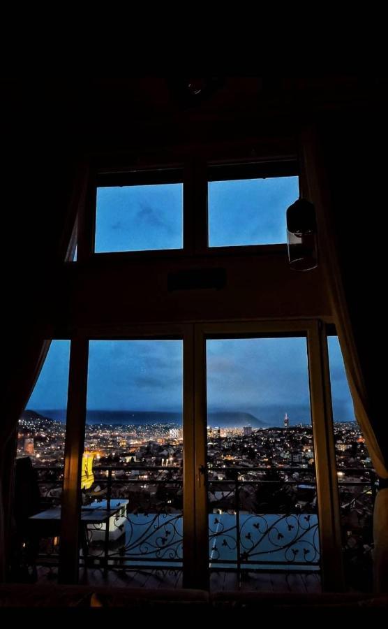 Sky View Apartment SJJ